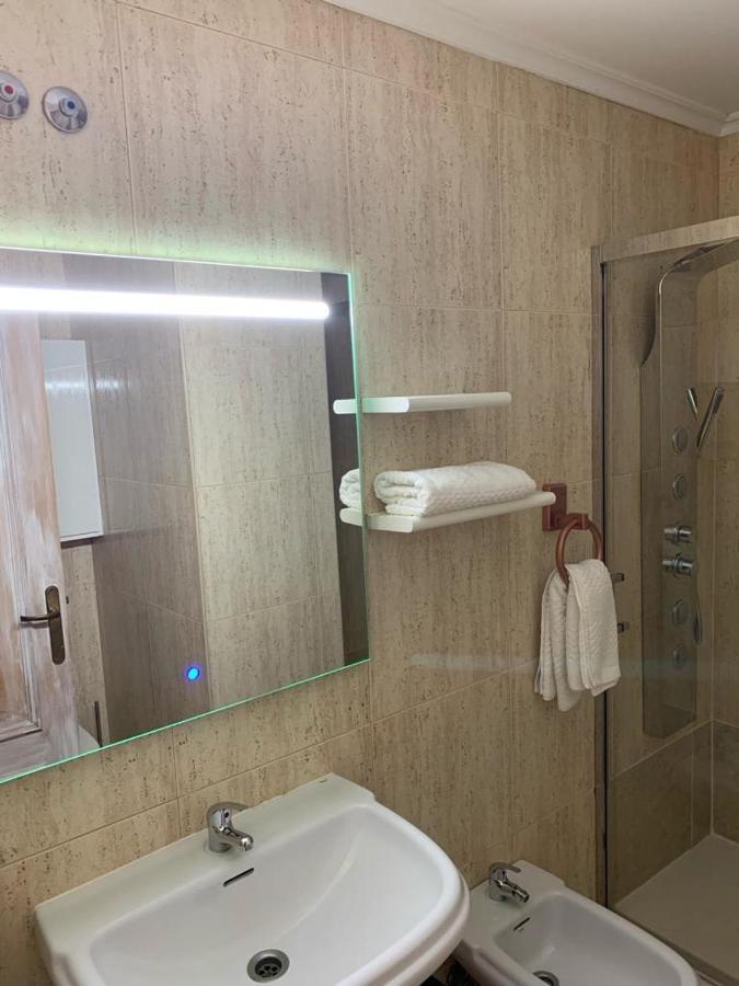 Apartamentos En Playa De Samil Primera Linea De Playa Pe Na Areia Comarca de Comarca de Vigo Buitenkant foto